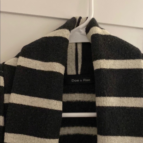 Doe & Rae - Shin-Length Cardigan - Picture 2 of 6